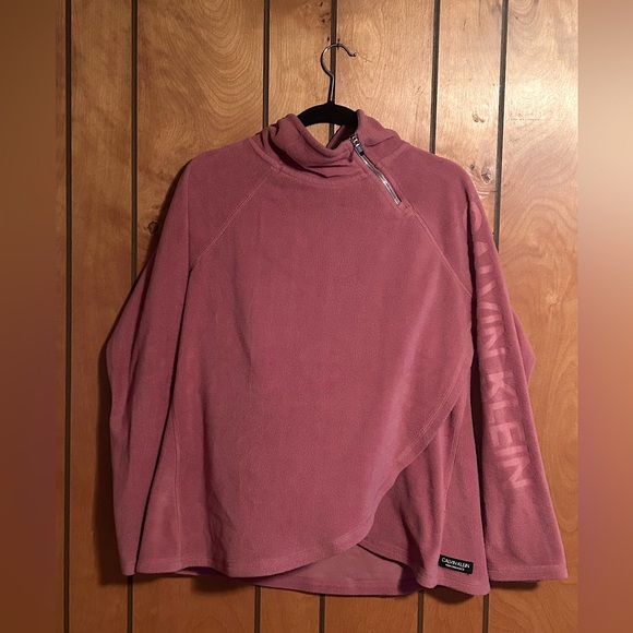 Calvin Klein pull over - Picture 1 of 2